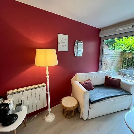 Apartment Cassis - Terrasse - Centre Bsb Jouvence Dijon