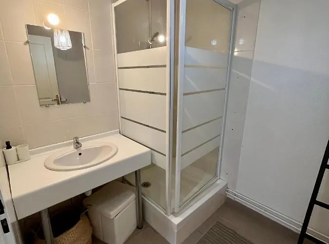 Cassis - Terrasse - Centre Bsb Jouvence Ντιζόν